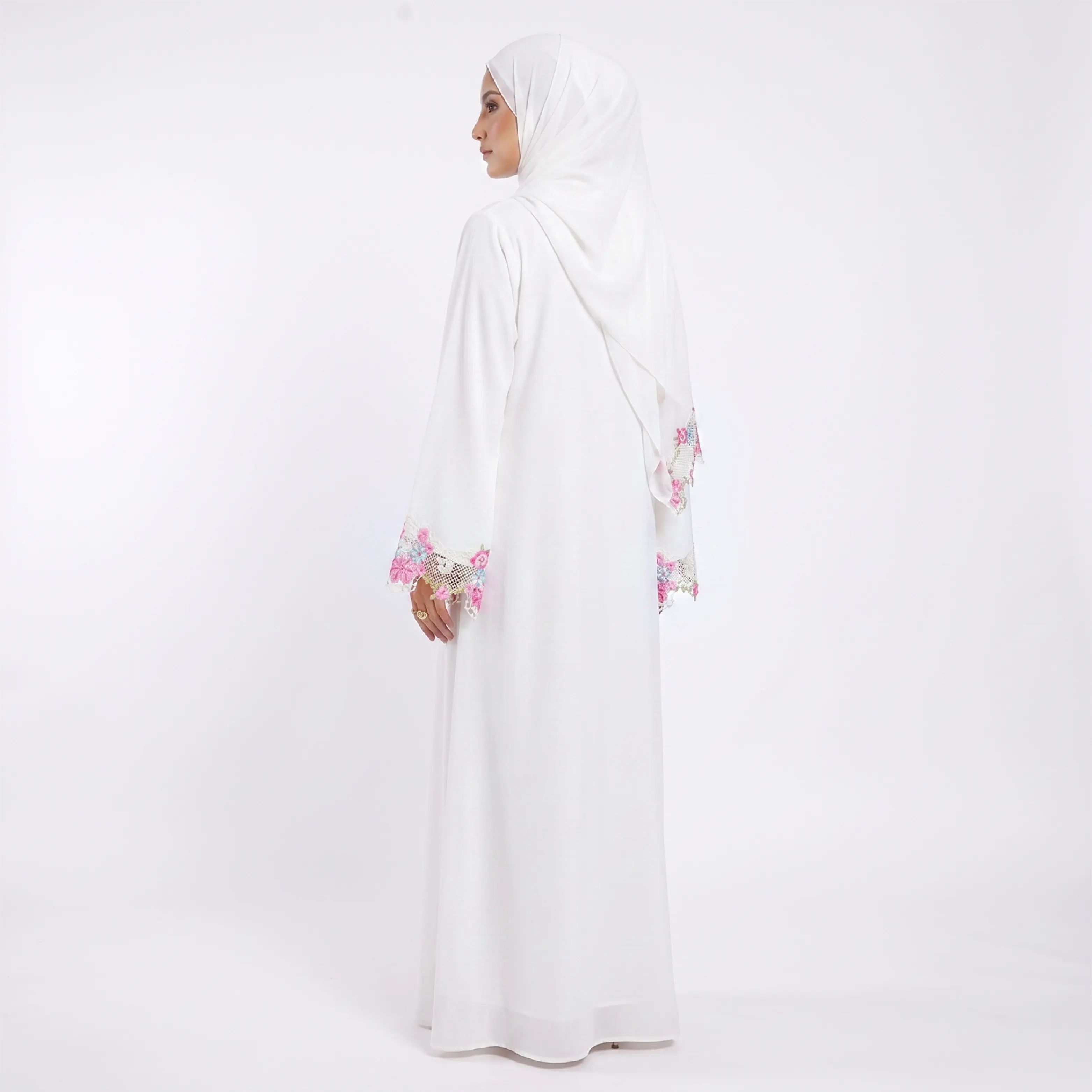 عباية فلة ( 3 pieces ) thumbnail 3